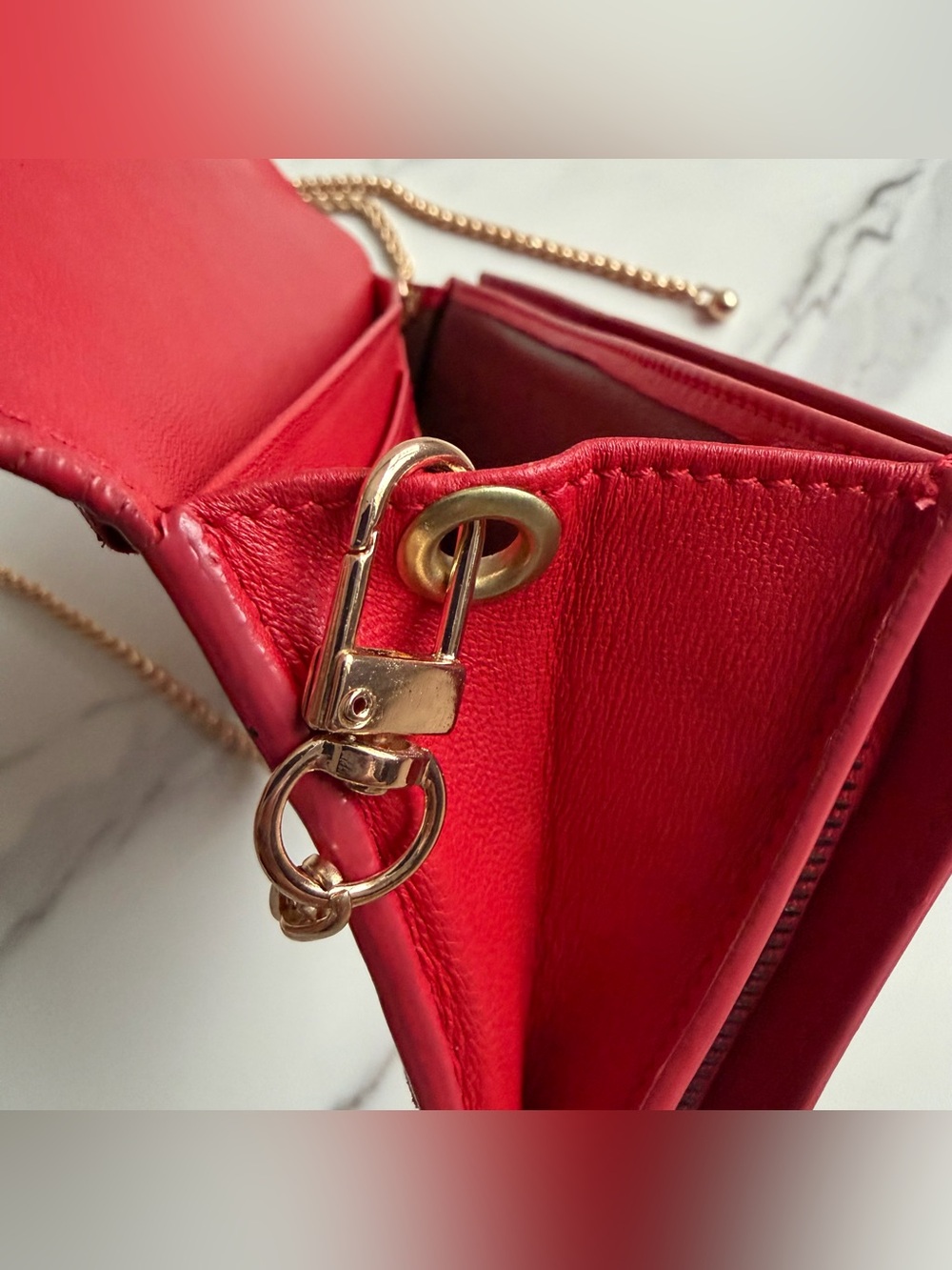 Bottega Venata  Intrecciato leather flap Wallet on chain - Picture 10 of 16